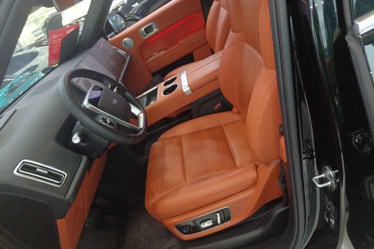 理想汽车 理想L8 2024款 Pro中控内饰19