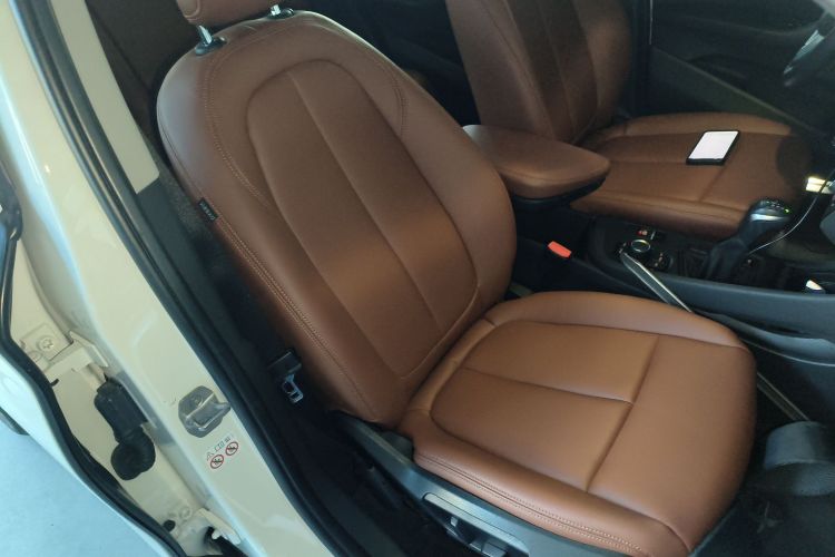 宝马X1 2018款 sDrive20Li 领先型局部细节41