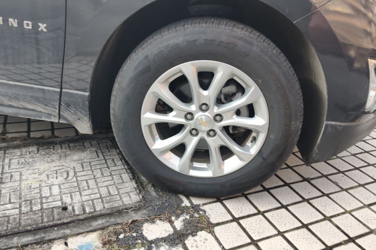 雪佛兰 探界者 2018款 535T 自动领界版车身外观10