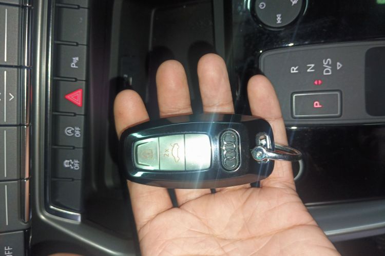 奥迪A3 2023款 改款 Sportback 35 TFSI 时尚运动型中控内饰7001