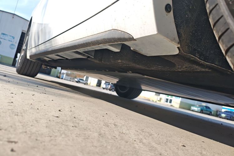 埃安 AION S Plus 2023款 70 乐享版 三元锂局部细节9001