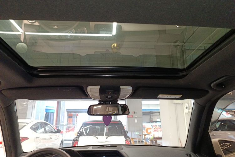 奔驰GLK级 2015款 GLK 260 4MATIC 动感型 极致版局部细节22