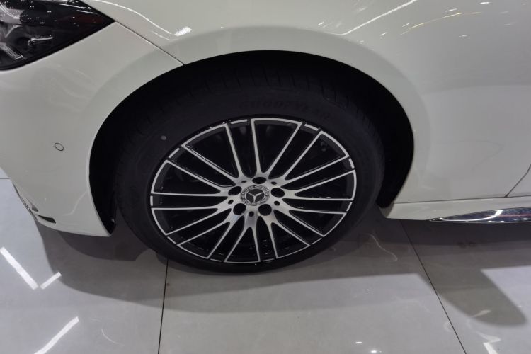 奔驰C级 2022款 C 260 L 运动版车身外观6007