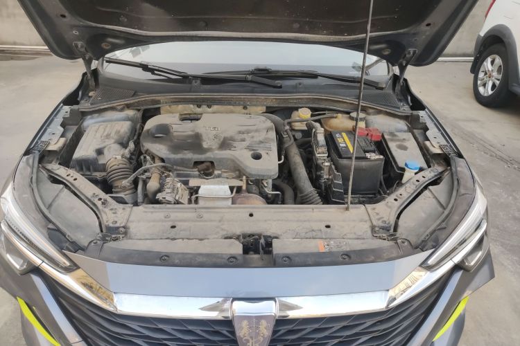 荣威i6 MAX 2020款 300TGI 自动爽酷天幕版机舱底盘24