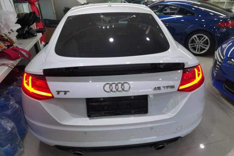 奥迪TT 2015款 TT Coupe 45 TFSI车身外观6