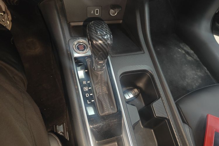 日产 轩逸 2021款 1.6L XL CVT悦享版中控内饰18