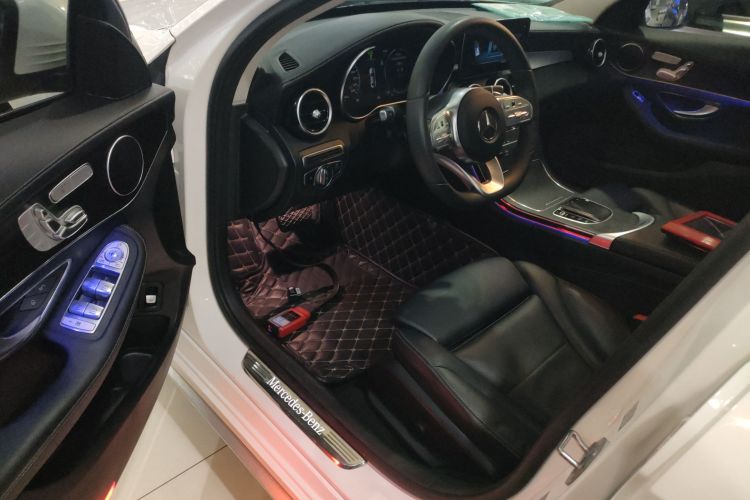 奔驰C级 2021款 C 260 L 运动版中控内饰7003