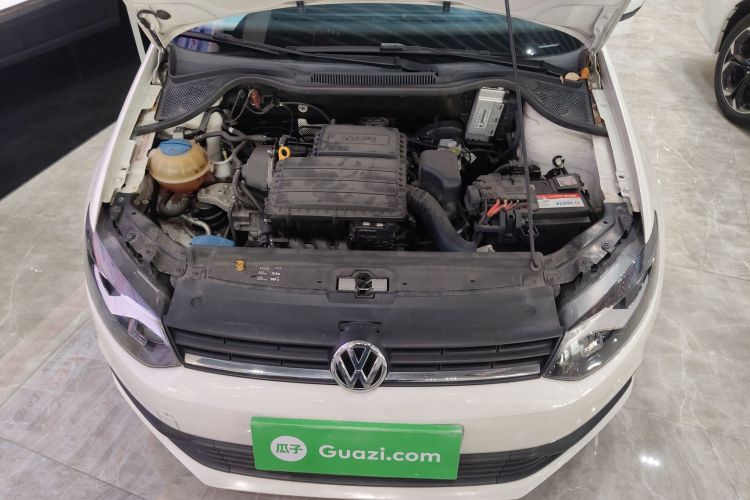大众 Polo 2018款 1.5L 自动安驾型机舱底盘24