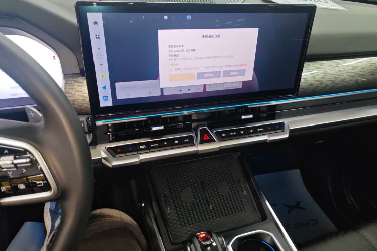 坦克400 2025款 2.0T 汽油版中控内饰16