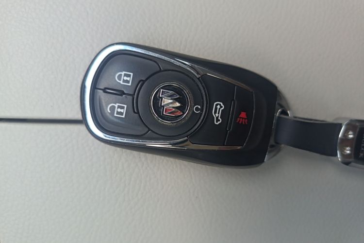 别克GL8 2023款 陆上公务舱 智享型中控内饰7001