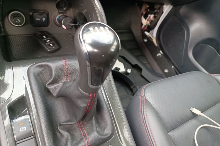 长安CS75 2017款 尚酷版 1.5T 手动致享型中控内饰18