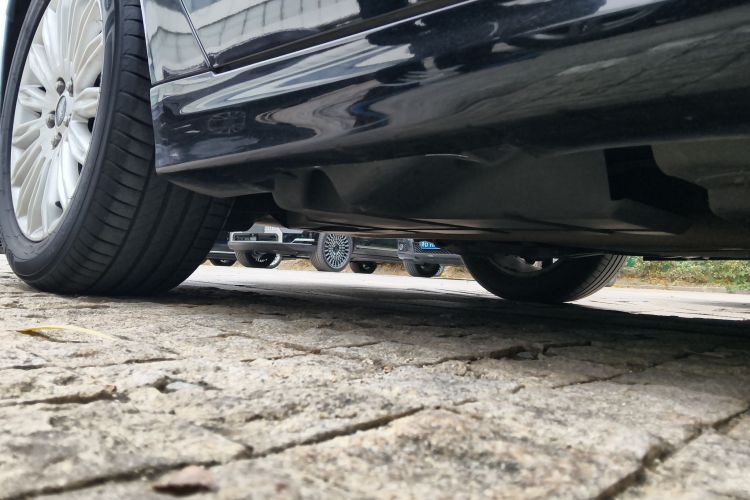 福特 蒙迪欧 2013款 2.0L GTDi200豪华型局部细节9002