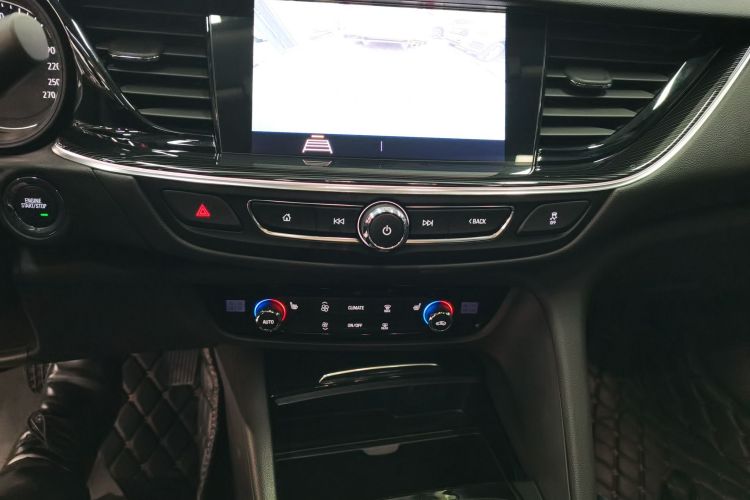 别克 君威 2024款 改款 25T 超享版中控内饰16