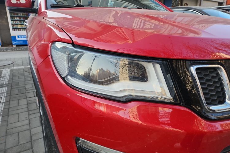 Jeep 指南者 2017款 200T 自动家享版车身外观8