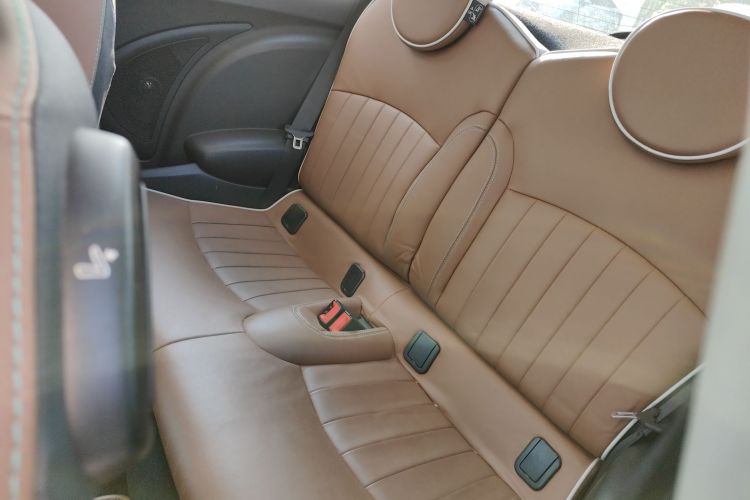 MINI 2010款 1.6L COOPER 50 Mayfair中控内饰21