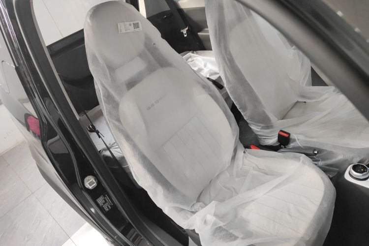 吉利银河 2025款 210km 熊猫卡丁局部细节41