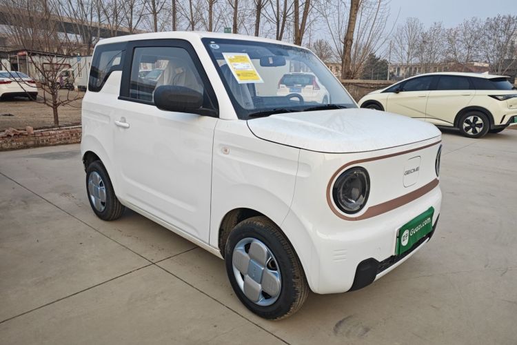 吉利银河 2024款 熊猫mini 200km 耐力熊车身外观3