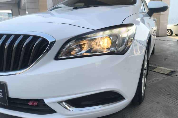 别克 威朗 2015款 三厢 15S 自动领先型局部细节36