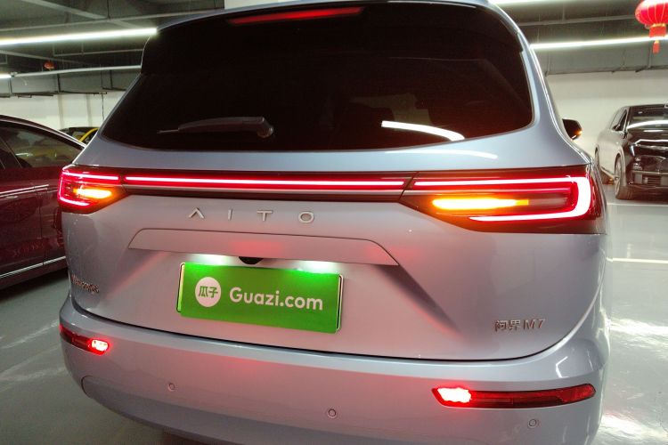 鸿蒙智行 问界M7 2024款 1.5T 四驱Plus版 5座车身外观6