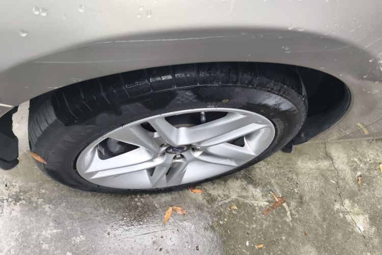 沃尔沃S60 2014款 S60L T5 智驭版车身外观6004