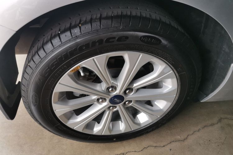 福特 福睿斯 2017款 幸福版 1.5L 自动时尚型车身外观56