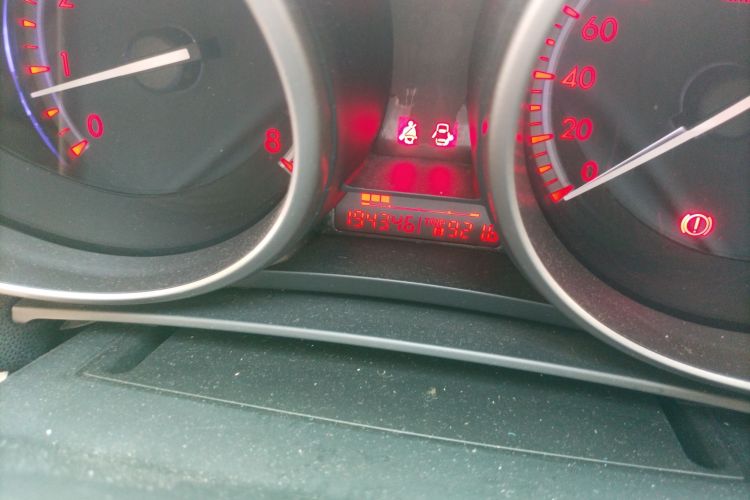 马自达3星骋 2013款 两厢 1.6L 自动精英型中控内饰15