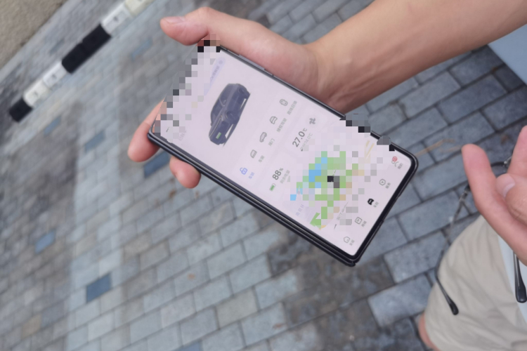 理想汽车 理想L9 2022款 Max中控内饰7001