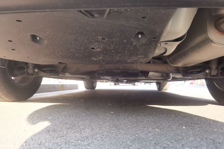 长安 逸动 2023款 畅享版 PLUS 蓝鲸NE 1.4T GDI DCT尊贵版局部细节9009