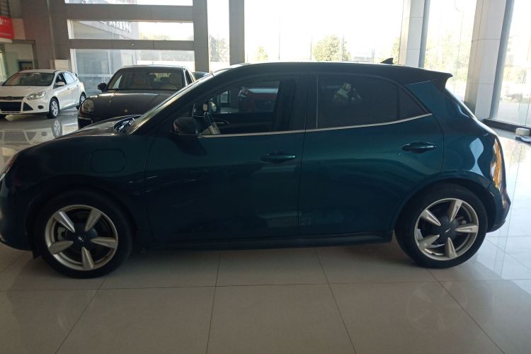 欧拉好猫 2021款 400km标准续航 雅典娜版 三元锂车身外观4