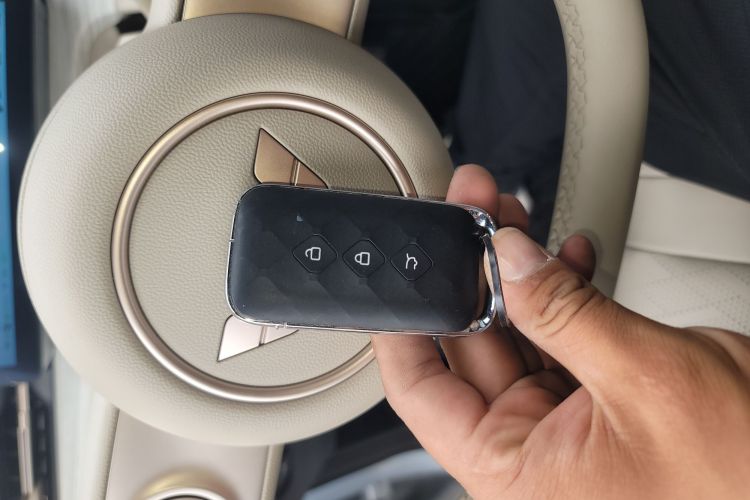 五菱汽车 五菱星光S 2024款 130km 旗舰型中控内饰11