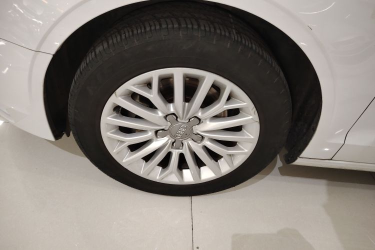 奥迪A3 2016款 Limousine 35 TFSI 领英型车身外观6007