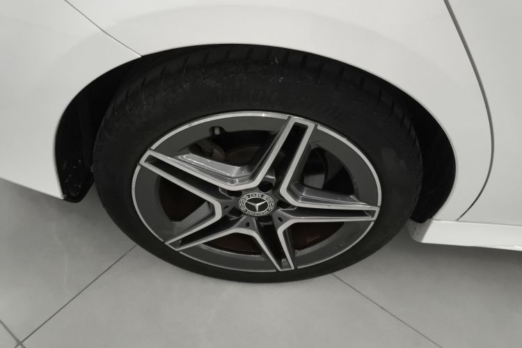 奔驰CLA 2021款 CLA 200车身外观6008