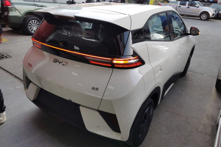 比亚迪 海鸥 2025款 智驾版 305km 活力版车身外观6005