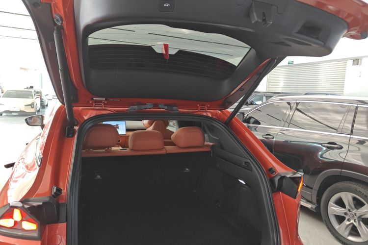 深蓝汽车 深蓝S07 2024款 215Max 乾崑智驾ADS SE增程版机舱底盘23