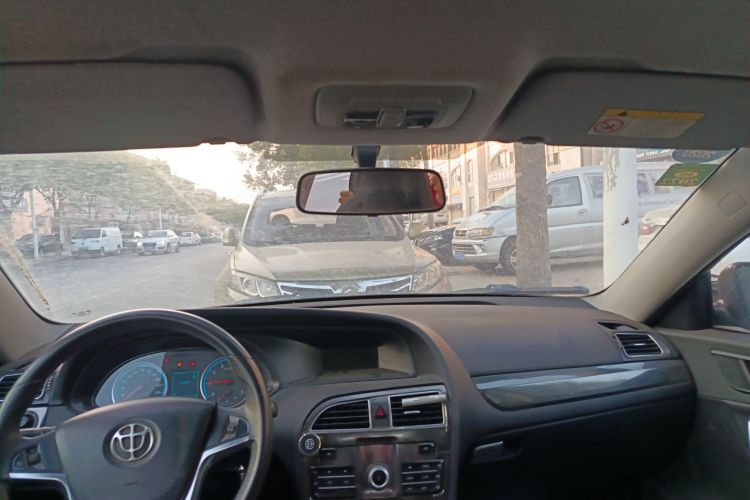 中华H530 2017款 1.6L 自动舒适型中控内饰22