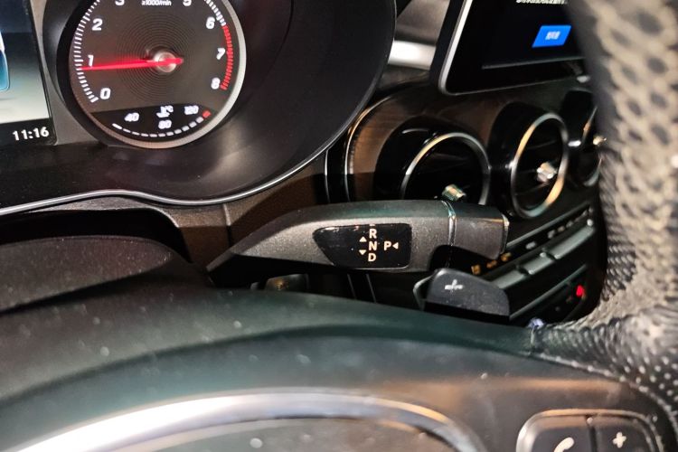 奔驰C级 2015款 C 180 L 运动型局部细节18