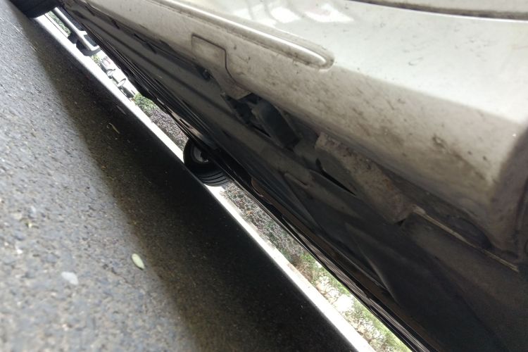 奔驰C级 2017款 改款 C 200 运动版局部细节9001