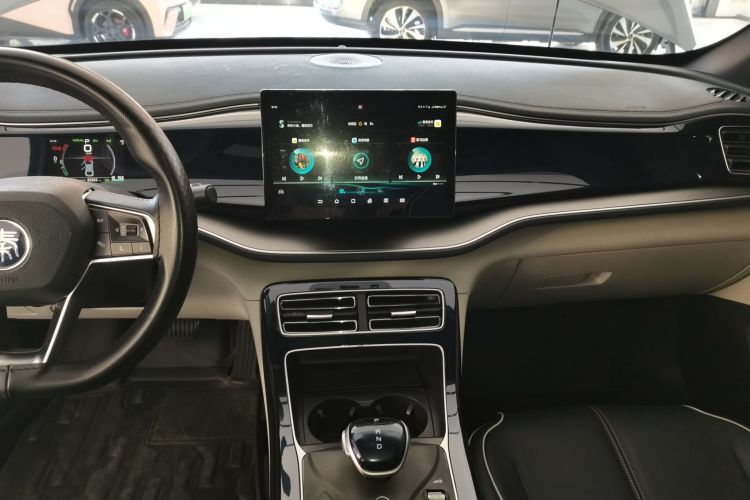 比亚迪 秦PLUS 2021款 DM-i 55KM 旗舰型局部细节16