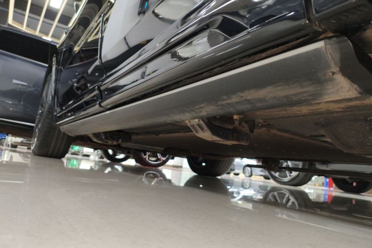 理想汽车 理想L9 2022款 Max局部细节9002