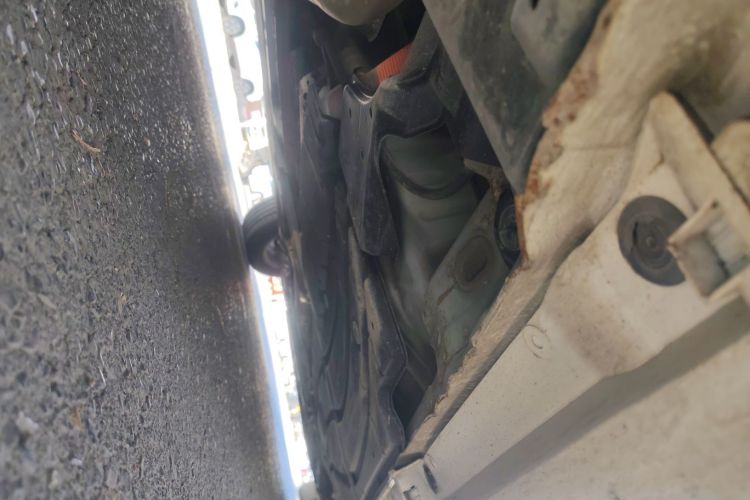 丰田 普锐斯 2012款 1.8L 标准版局部细节9002