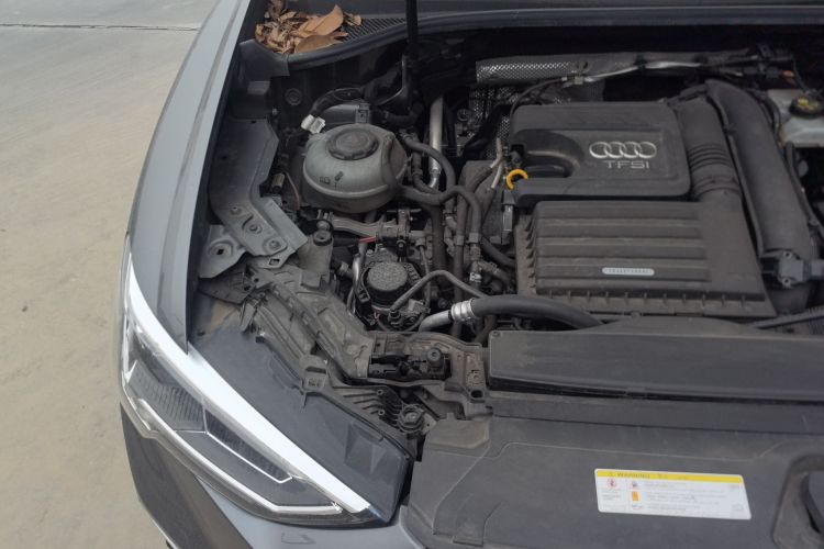 奥迪Q3 2020款 35 TFSI 时尚动感型局部细节9006