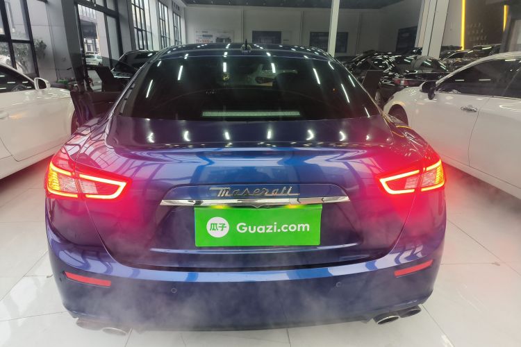 玛莎拉蒂 Ghibli 2014款 3.0T 标准版车身外观6