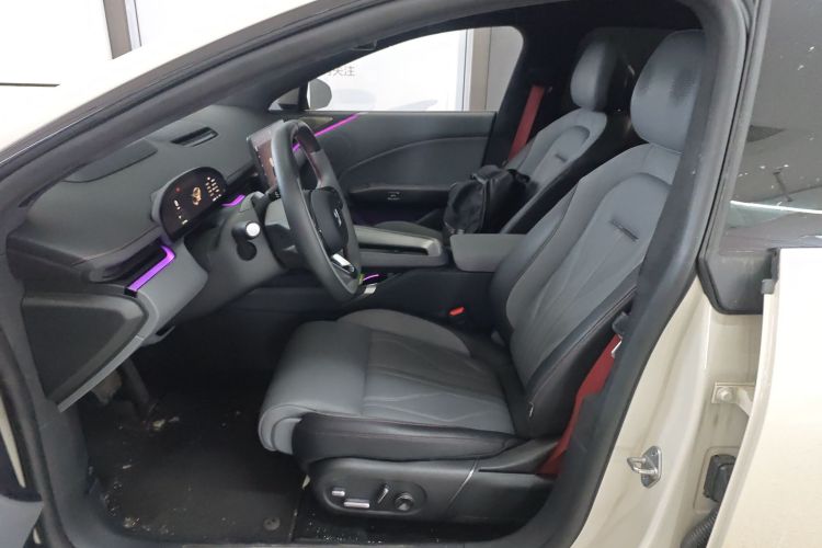 极氪007GT 2025款 后驱智驾版 75kWh局部细节19