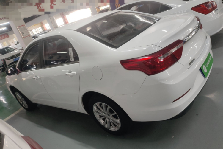 吉利汽车 远景 2020款 1.5L 手动亚运版车身外观4