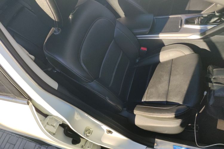 雷诺 科雷傲 2017款 2.0L 两驱领先版局部细节41