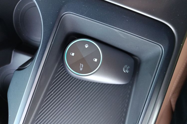 蔚来ES6 2020款 600KM 运动版中控内饰11