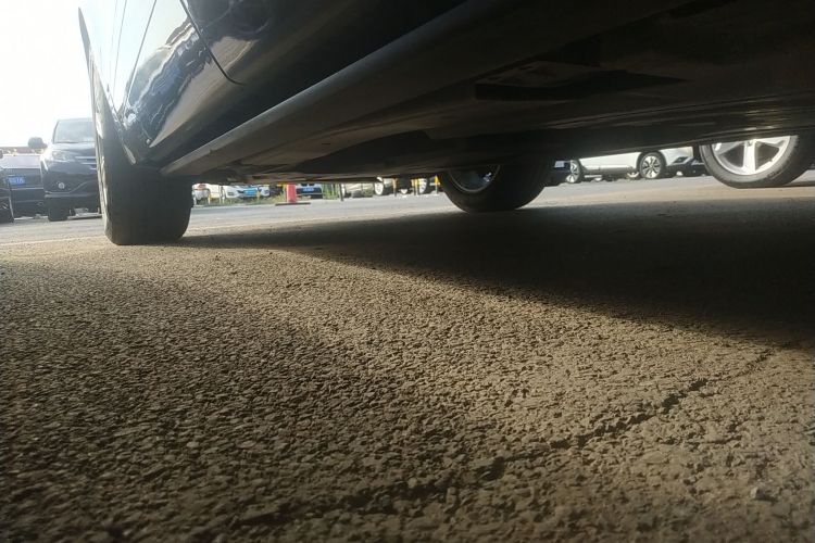 路虎 揽胜星脉 2020款 P250 R-DYNAMIC S局部细节9002