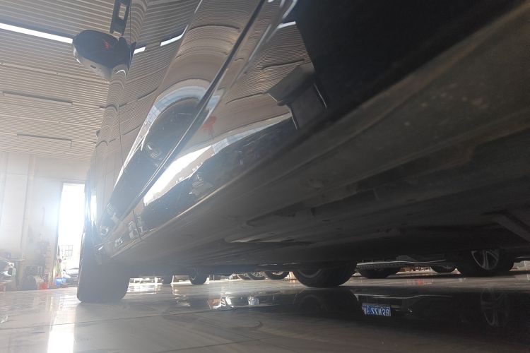 理想汽车 理想L9 2023款 Pro局部细节9002