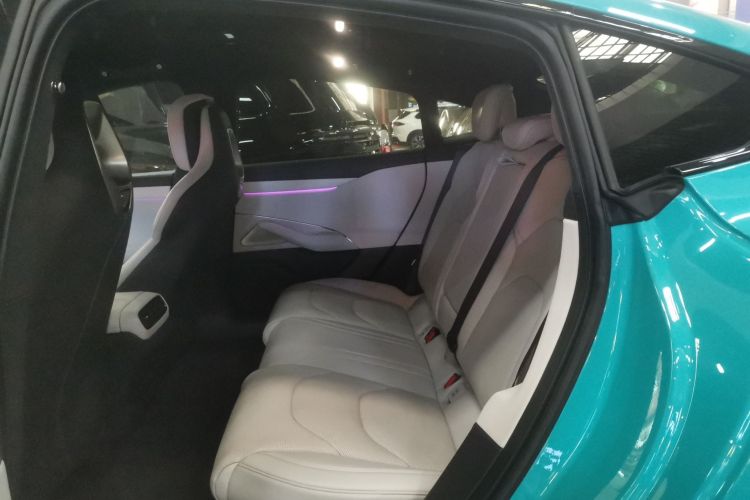 小米汽车 小米SU7 2024款 四驱Max创始版中控内饰7004