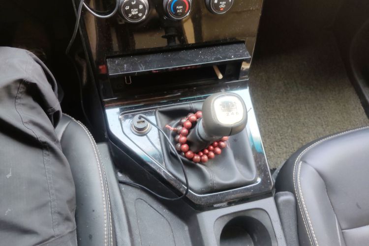 五菱汽车 五菱征程 2021款 1.5T 手动豪华型中控内饰18